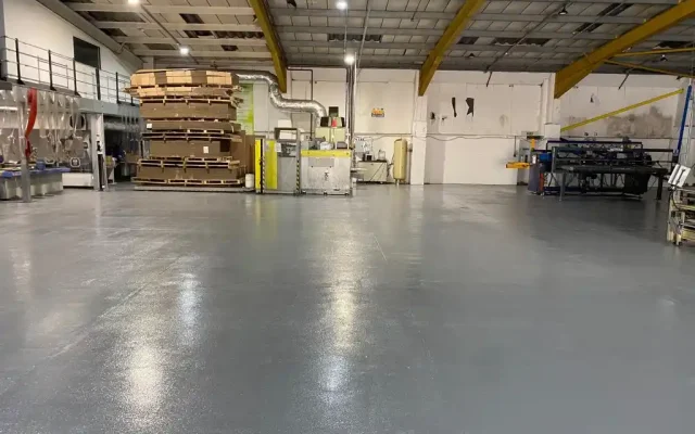 Resin-Flooring-Installation-Coat-2